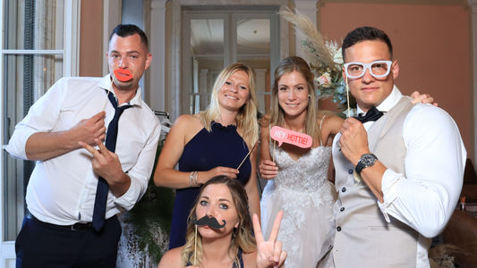Fotobox in Zürich mieten um Selfies zu erstellen