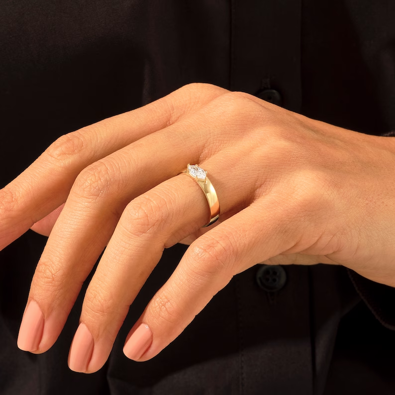 14K Solid White Gold Diamond Band