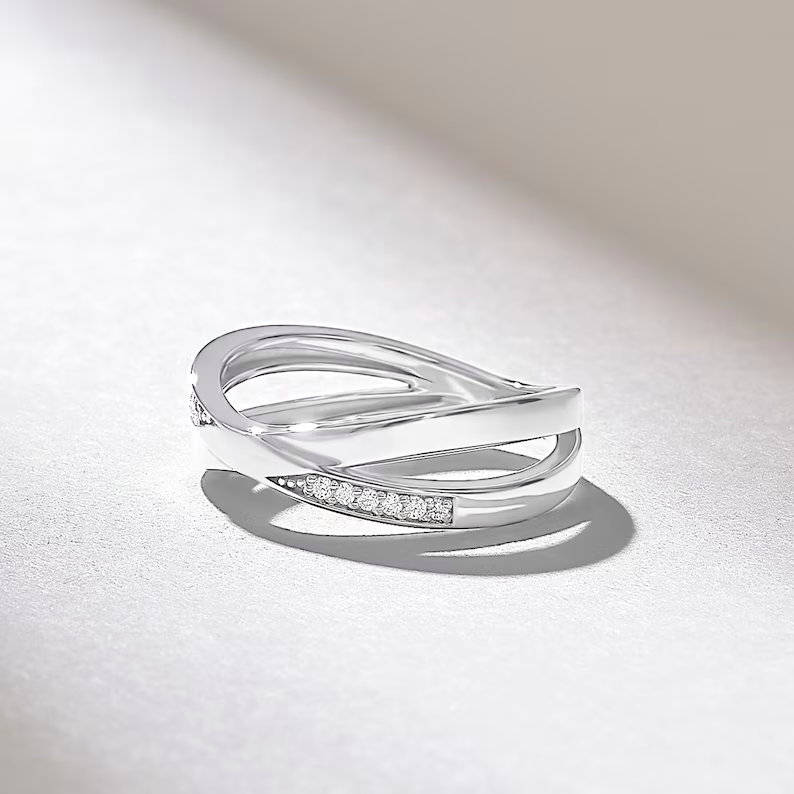 サムネイル： White Gold Channel Set Diamond Ring for women