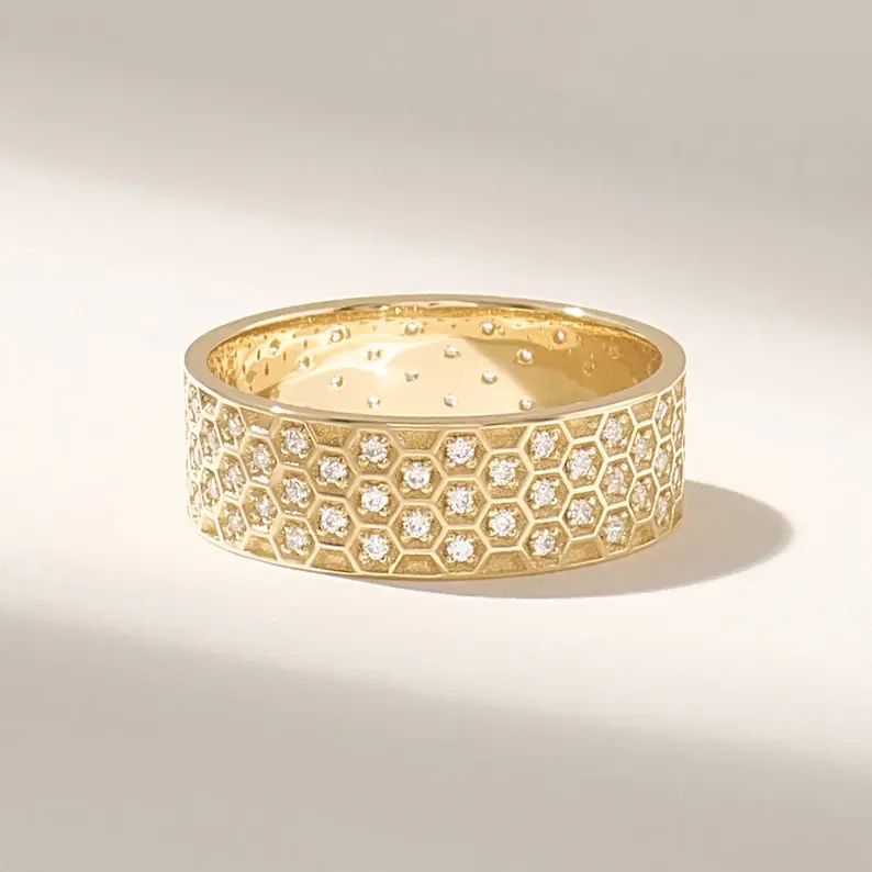 Thumbnail: 14k Yellow Gold Honeycomb Wedding Band