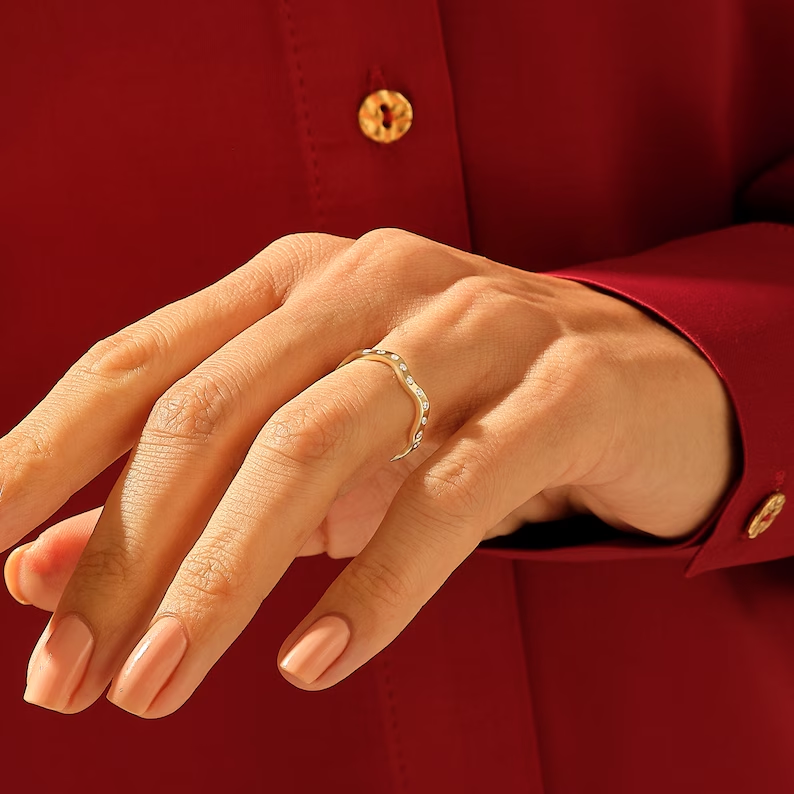 Pave Diamond Wave Ring | Solid Gold Wedding Band | Minimalist Zigzag Band