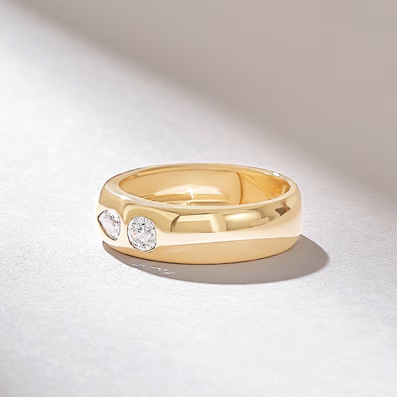 Thumbnail: Chunky Wedding Band with with 14k Solid Gold for Women