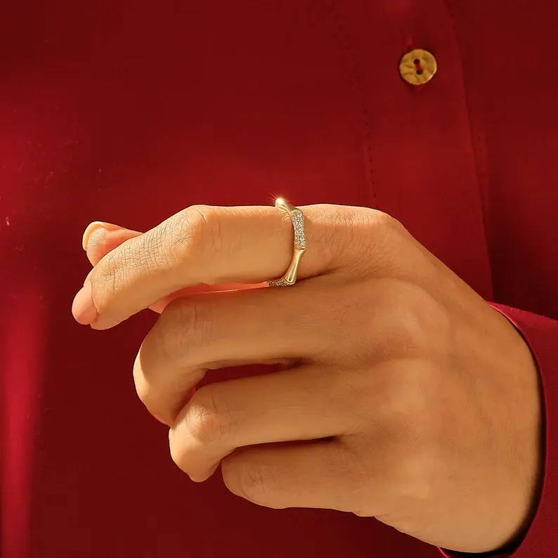 Thumbnail: 18K Yellow Gold Diamond Bamboo Ring