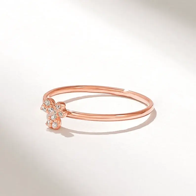 Thumbnail: 18K Rose Gold Tiny Diamond Trefoil Ring