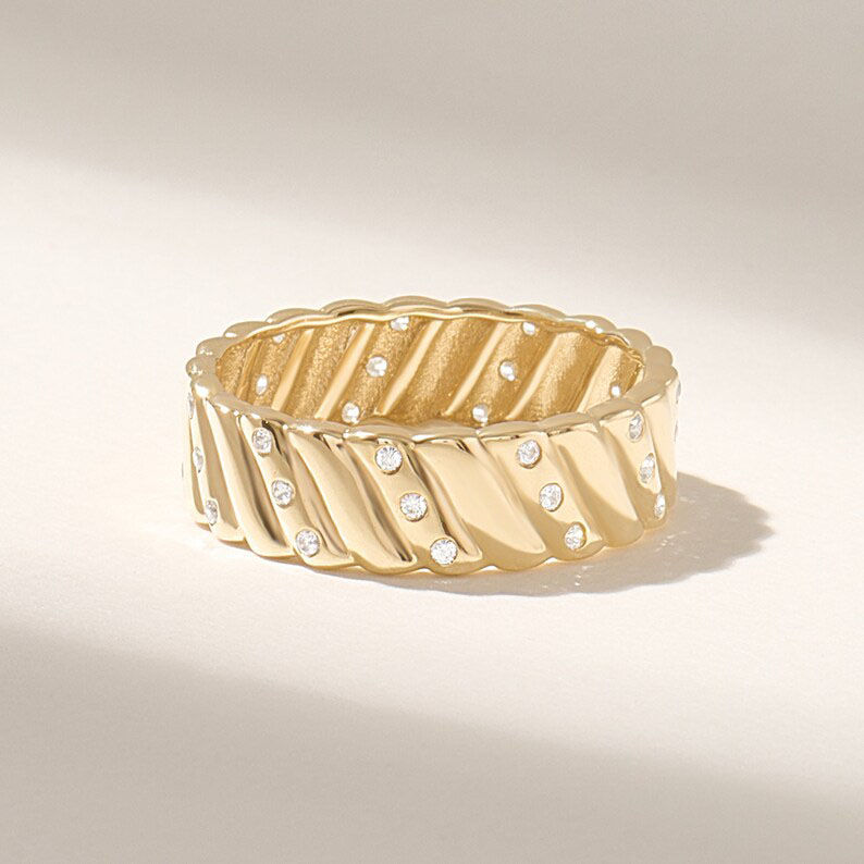 Thick Women's Alliance Ring