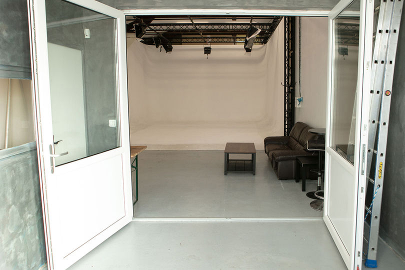 Studio photo vidéo 200m² cyclorama Paris
