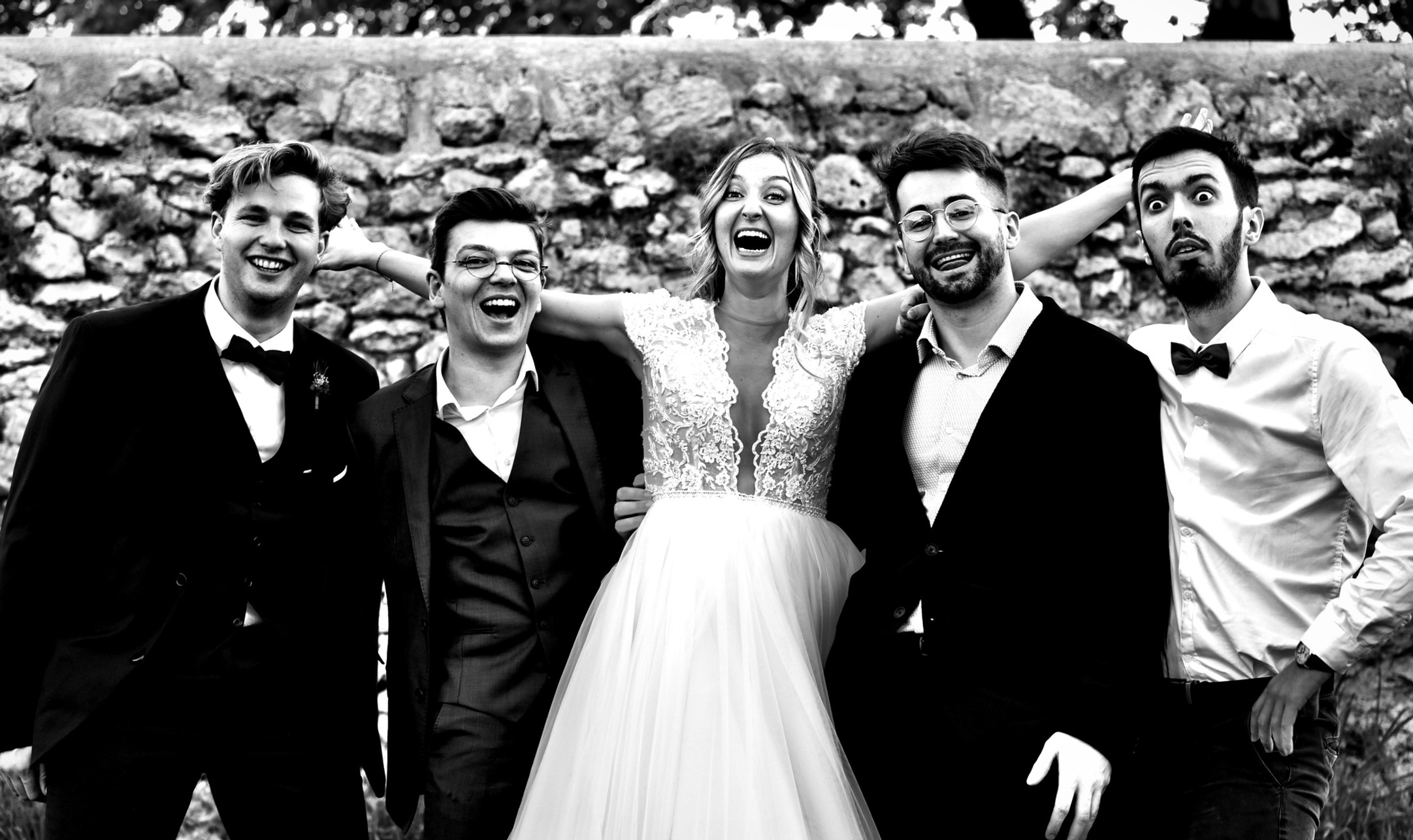 Photo de groupe noir et blanc, la mariée et ses témoins, Mas Neuf, Vic-la-gardiole, hérault.
Photographe mariage montpellier Photographe montpellier mariage Meilleur photographe mariage montpellier Photographe mariage hérault Meilleur photographe mariage hérault Best wedding photographer montpellier Best wedding photographer Hérault Tarif photographe mariage montpellier Photographe montpellier Shooting grossesse montpellier Séance photo grossesse montpellier Photographe grossesse montpellier Photographe montpellier grossesse Shooting famille montpellier Photographe famille montpellier Photographe montpellier famille Séance photo famille montpellier Shooting boudoir montpellier Séance photo boudoir montpellier Photographe boudoir montpellier Photographe montpellier boudoir Photographer montpellier Shooting grossesse paris Séance photo grossesse paris Photographe grossesse paris