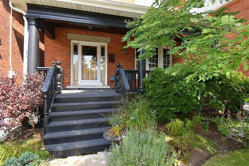 46 Head St- Front