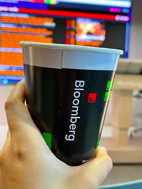 Bloomberg employees get free coffee. Tsinghua Global Business Journalism students took advantage of that perk, too.