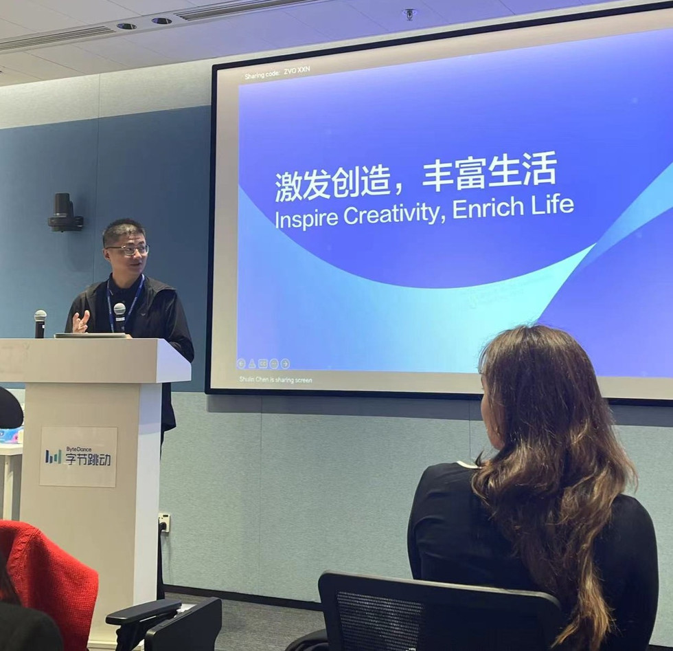 Global Business Journalism students from Tsinghua University visit ByteDance offices in Beijing. ByteDance owns TikTok.