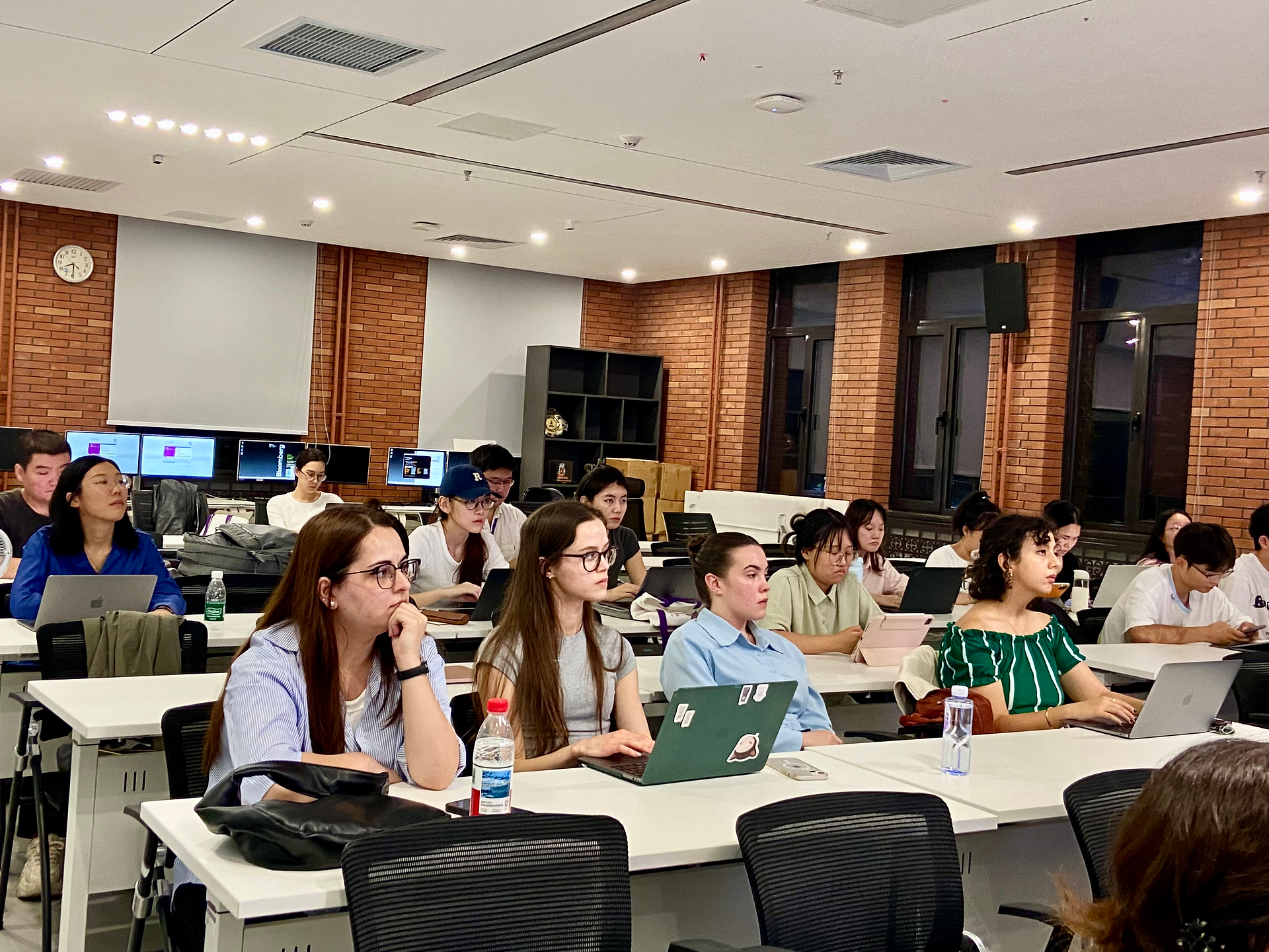Global Business Journalism students