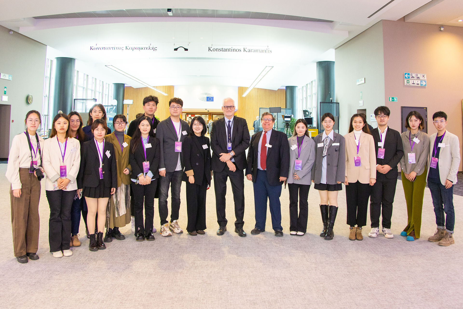 GBJ students joined the Tsinghua University winter trip to Europe.