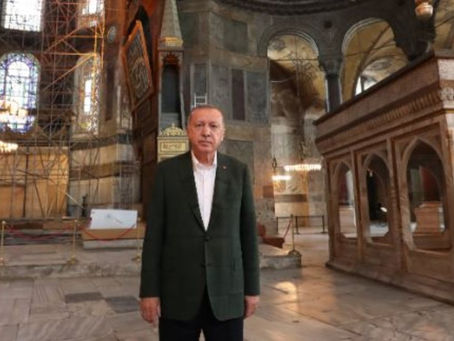 Αγιά Σοφιά: Ο Ερντογάν ετοιμάζεται για την προσευχή της Παρασκευής