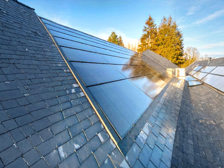 Ardoise solaire : l’élégance du photovoltaïque intégré pour votre toiture