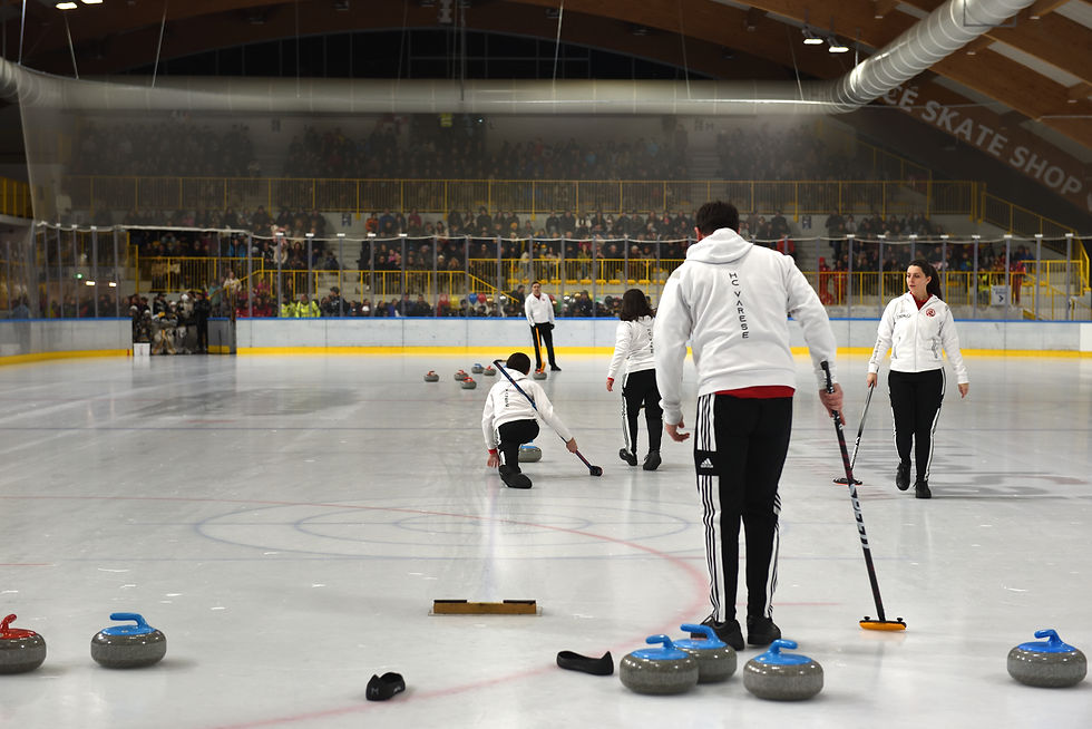 Varese Curling e l'Evento Storico della Torcia Olimpica a Varese