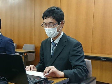 安藤写真01.jpg