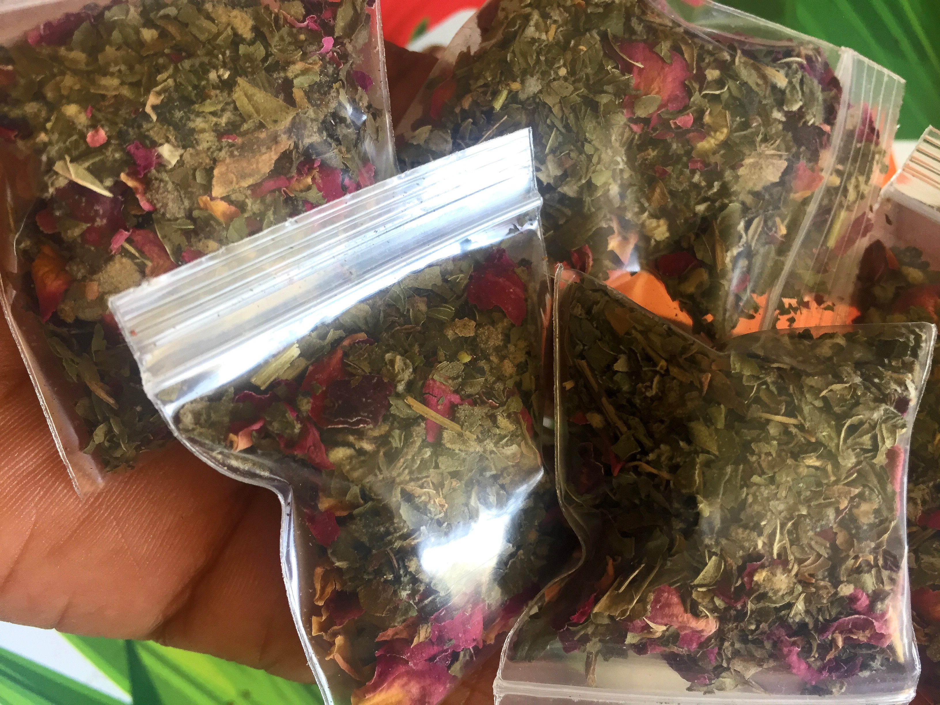 Stimulating Smokeable-Tea Blend