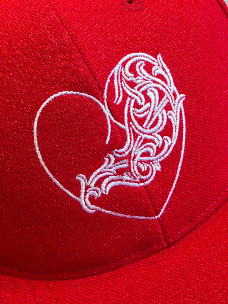 縮圖：克羅心 Chrome Hearts 愛心圖騰棒球帽(紅)