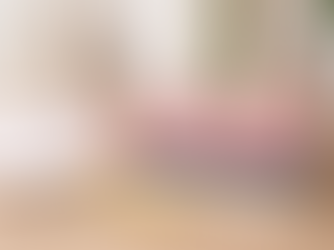 Grandir sans surproduire : le pari de la précommande pour une mode responsable