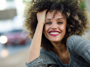 Yüzü daha genç gösteren fotoğraf programı hangisidir?