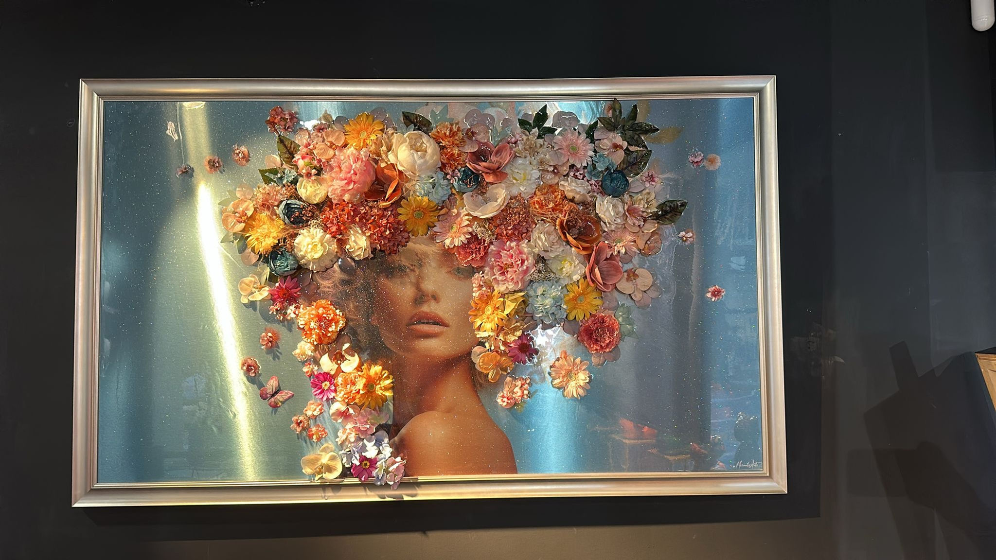 MARNALIART- FLOWER COLLECTION LADY IN BLUE