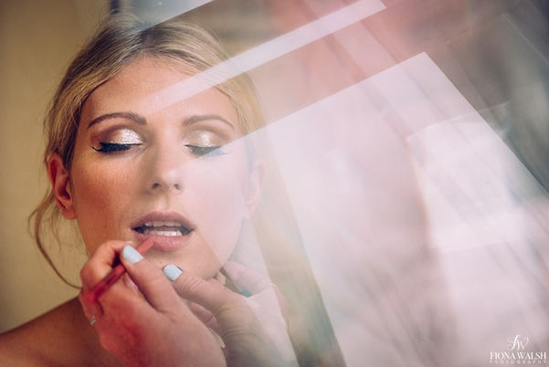 Bridal Makeup - Photographer www.fionawalsh.co.uk _fionawalshphotography