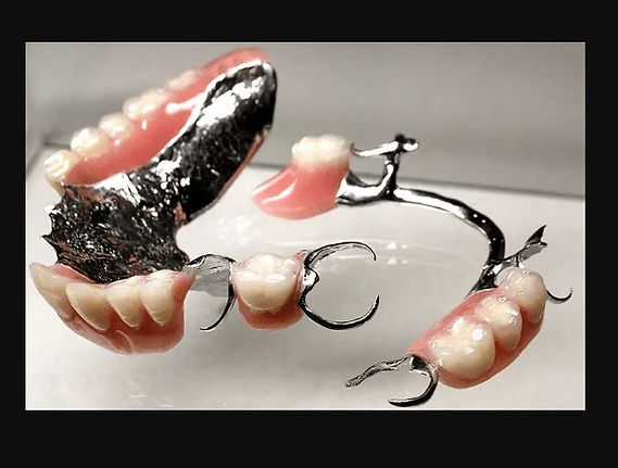Dentures.jpg