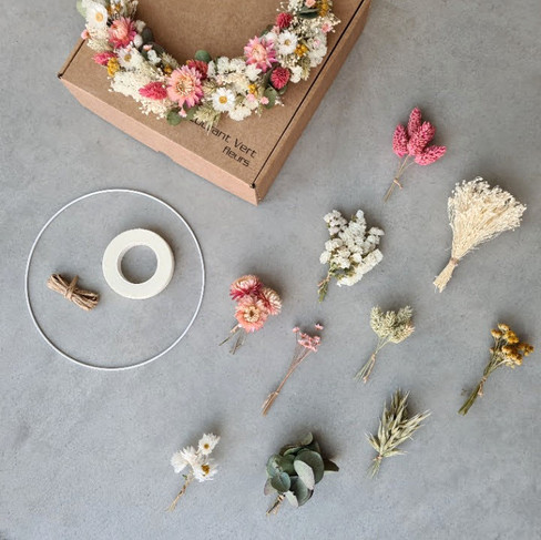 matériel couronne fleurs séchées kit DIY activité EVJF