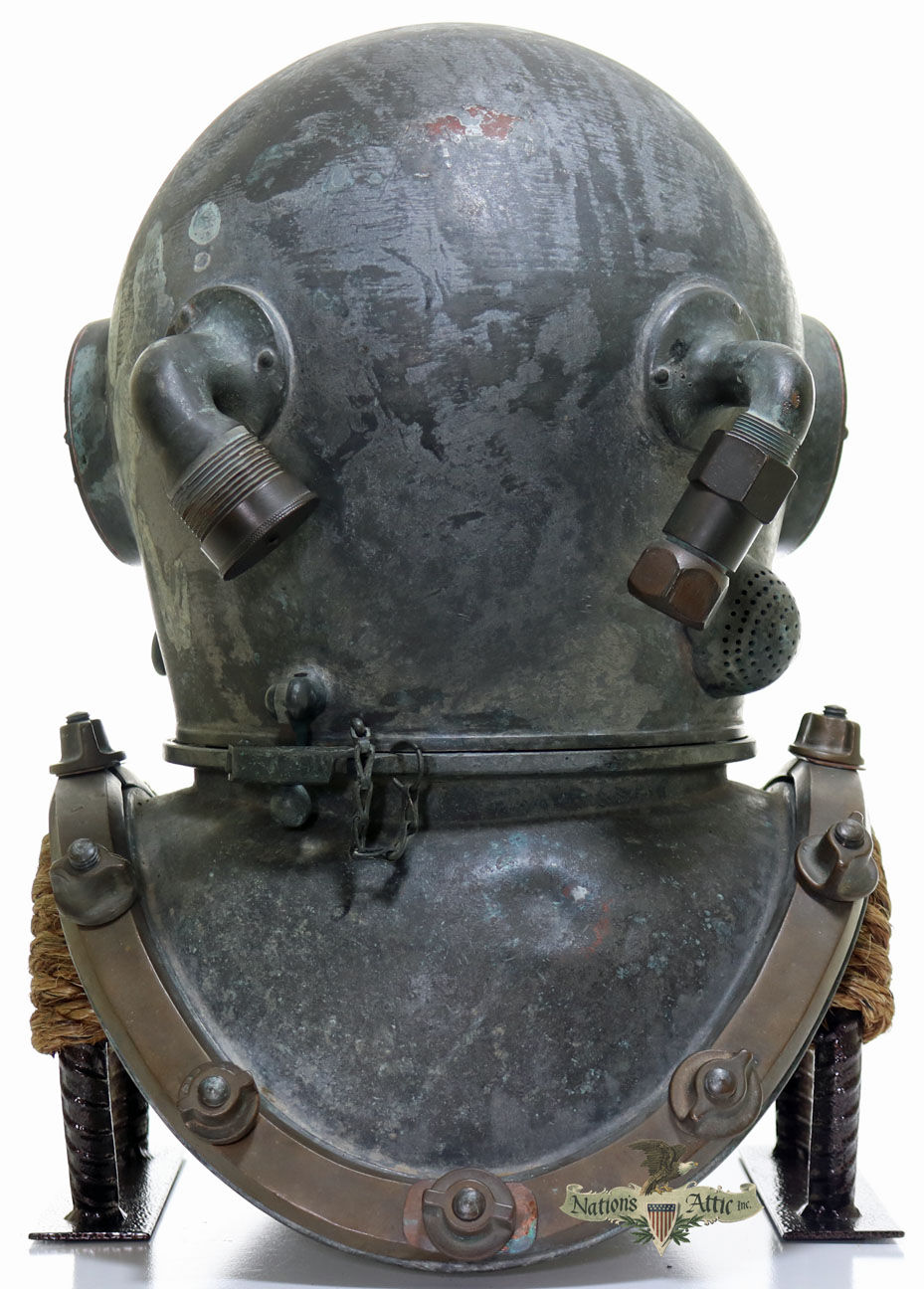 Thumbnail: 1944 Miller Dunn Mark V US Navy Diving Helmet