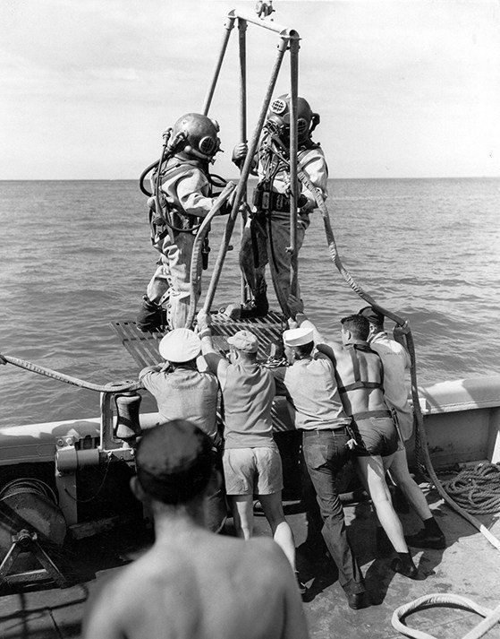Thumbnail: USS Current ARS 22 Diver Class WWII Ship's Plaque
