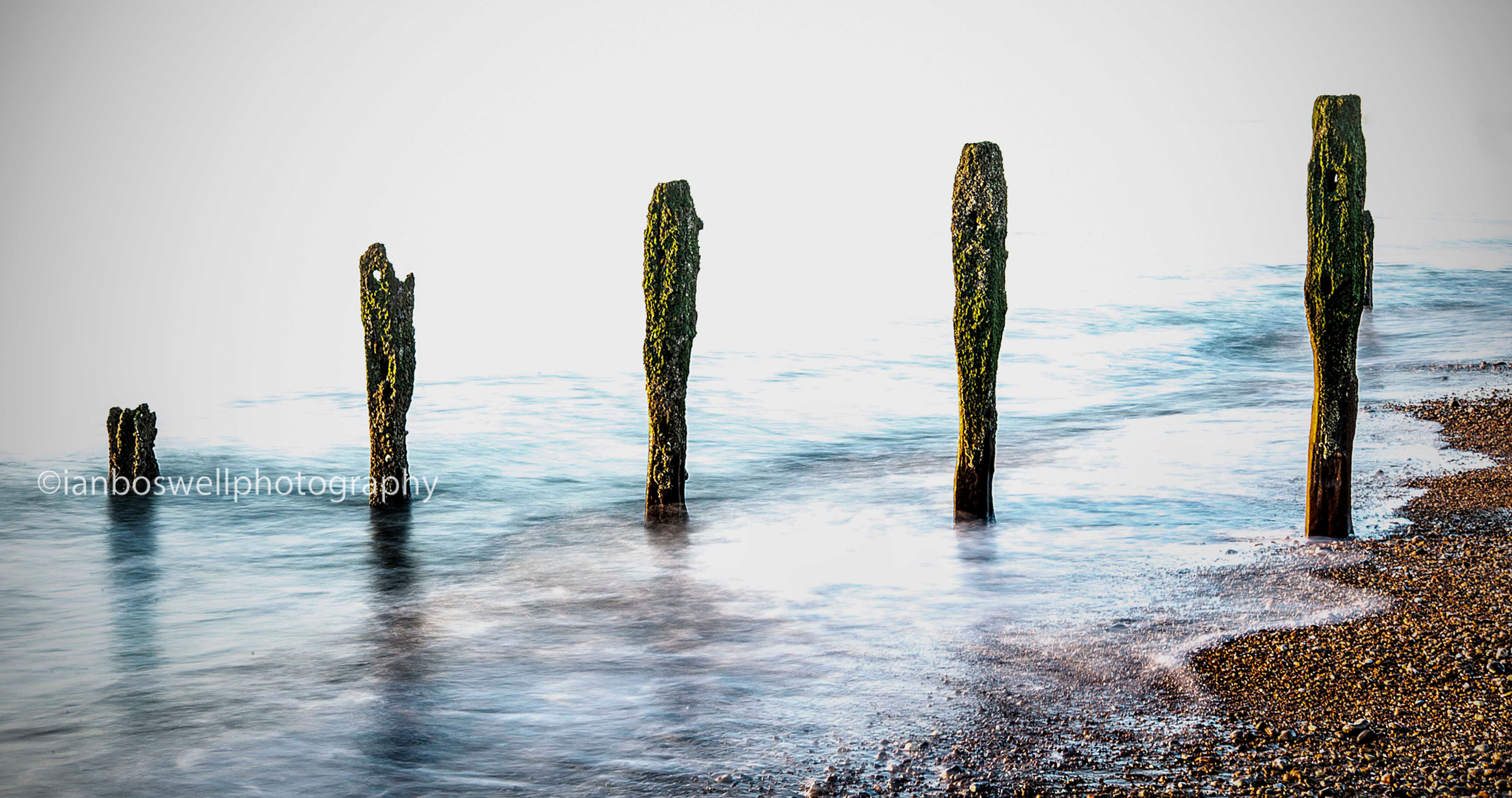 five groynes, winchelsea beach