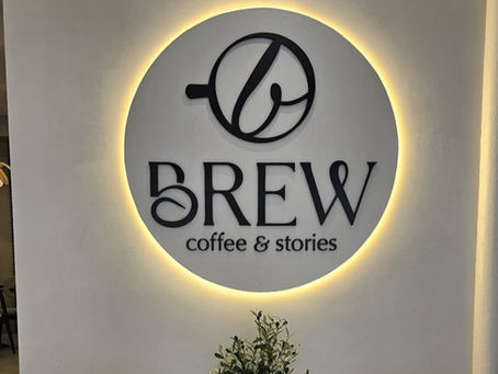 Lichtreclame voor maximale zichtbaarheid: Verlicht bord met logo