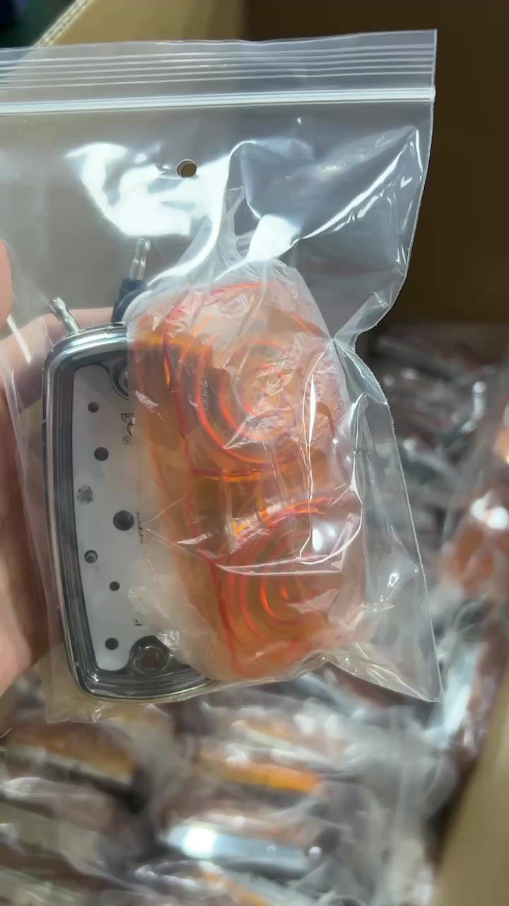 Thumbnail: Light Amber Chrome Double Bubble Lights 