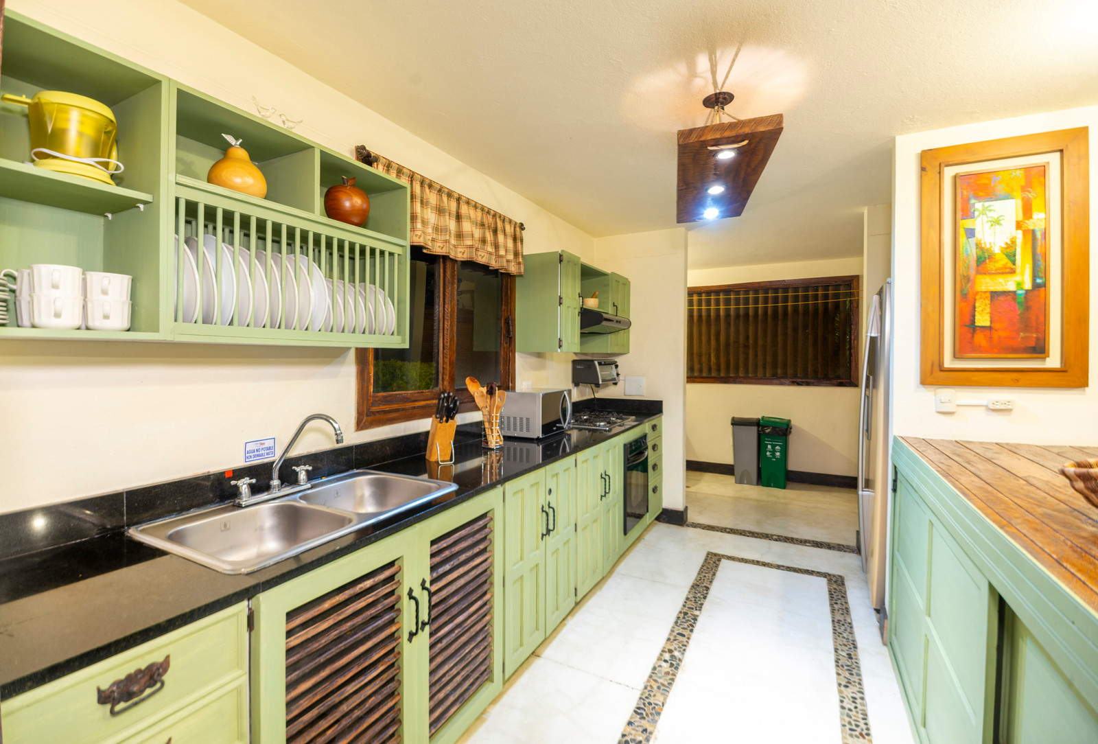 Cocina + zona de ropas