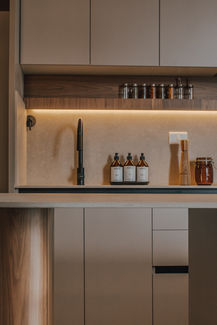 Diseño Interior para Airbnb Grand en Medellín