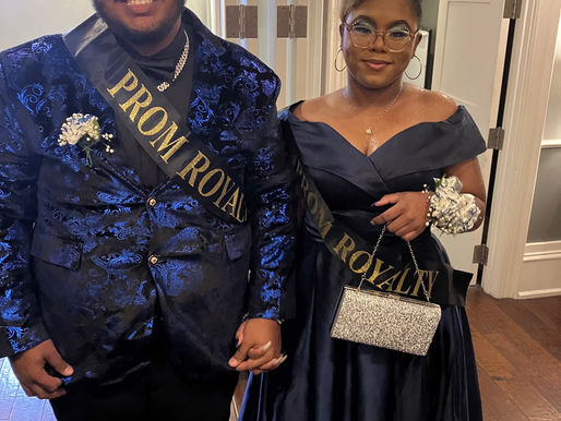 Groveport-Madison HS Students Attend Prom