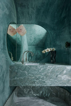 2f0642ae6694d5829dba2f2187677689