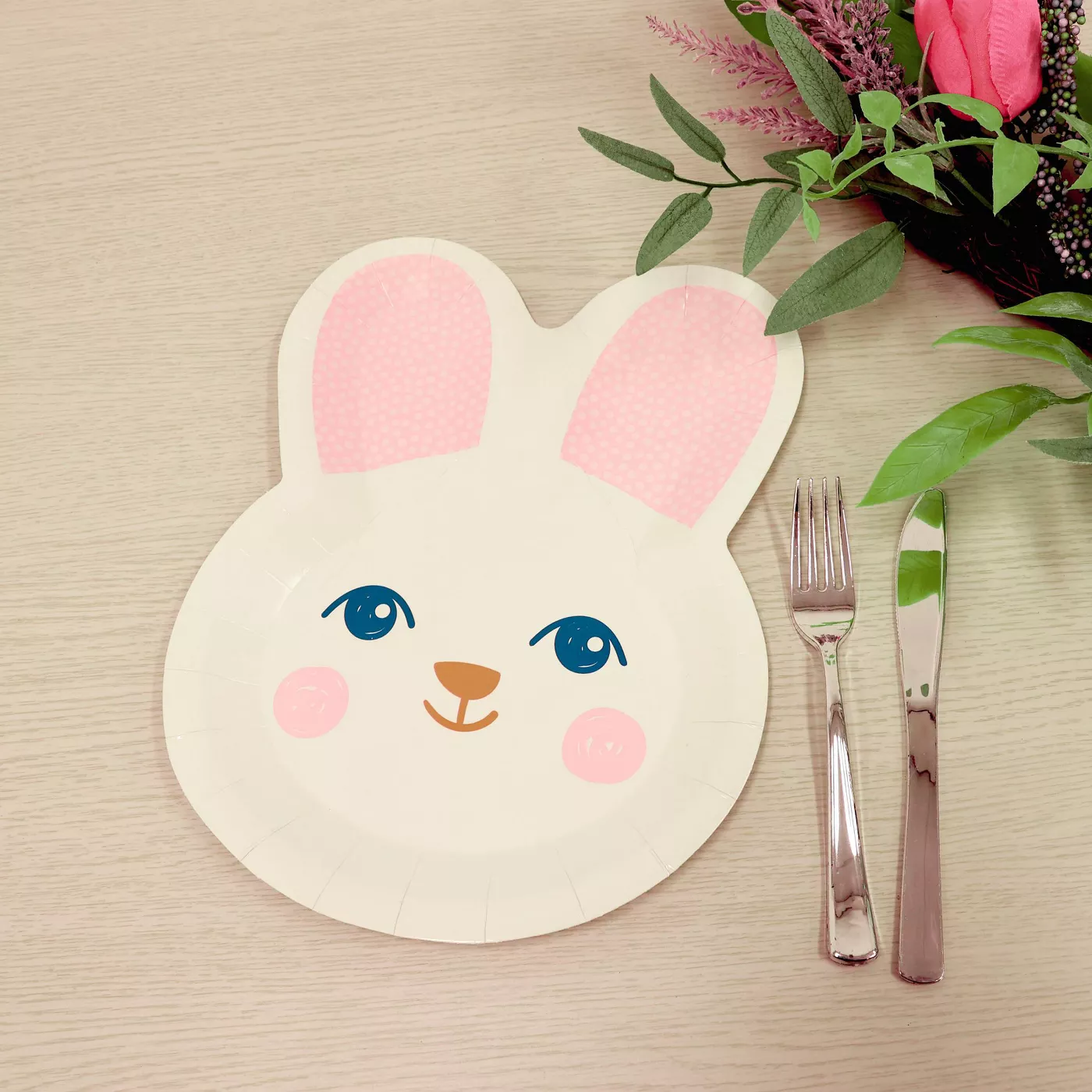 10ct Easter Bunny Shaped Paper Plates - Spritz™