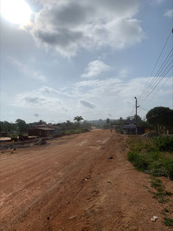 Dirt road to CCWH