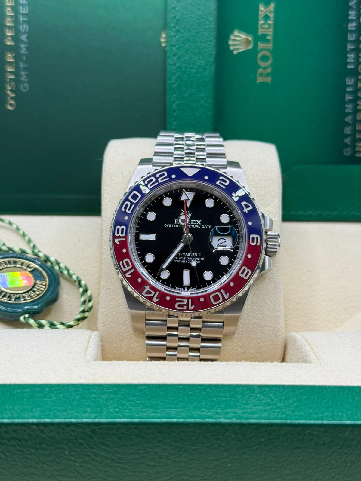 Rolex GMT-Master II 126710BLRO Pepsi Full Set 2023‼️