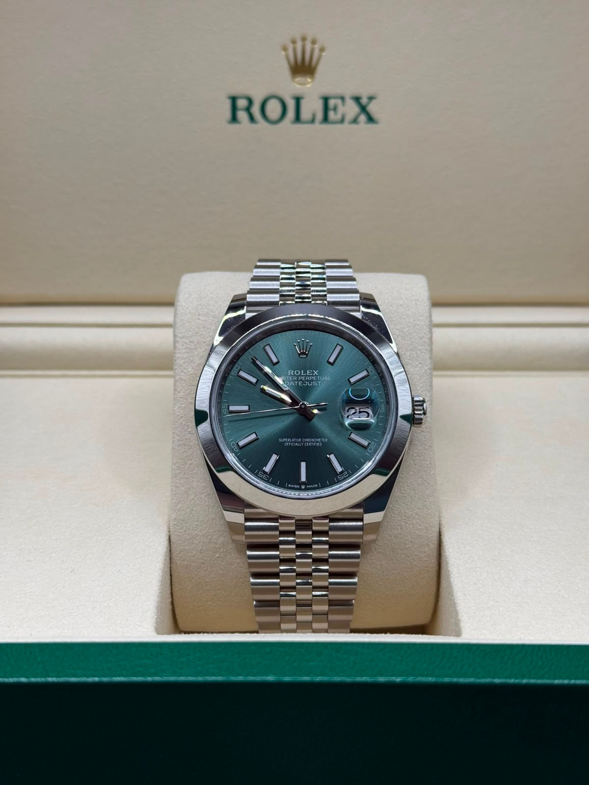 Rolex Datejust 41MM 126300 Mint Jubile 2025 DE‼️