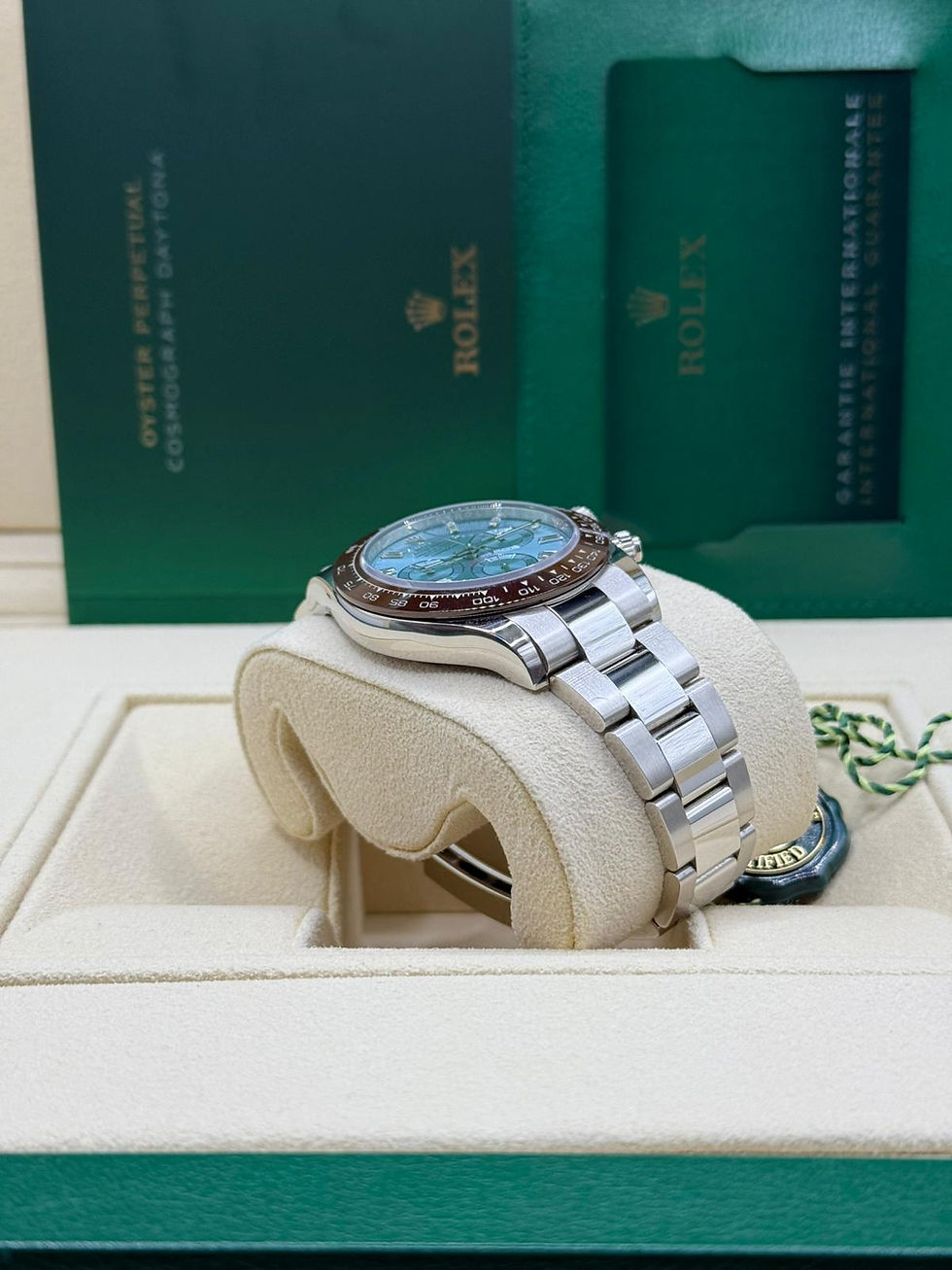 Thumbnail: Rolex Cosmograph Daytona Platin 116506 Baguette Full Set DE 2022