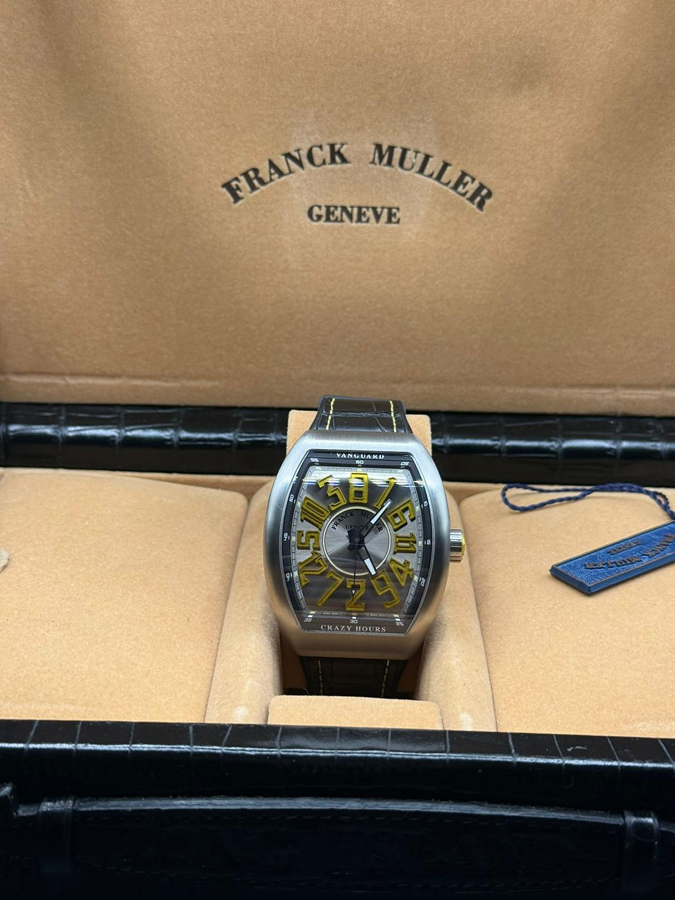 Thumbnail: Franck Muller Vanguard Crazy Hours Full Set 2021 Yellow