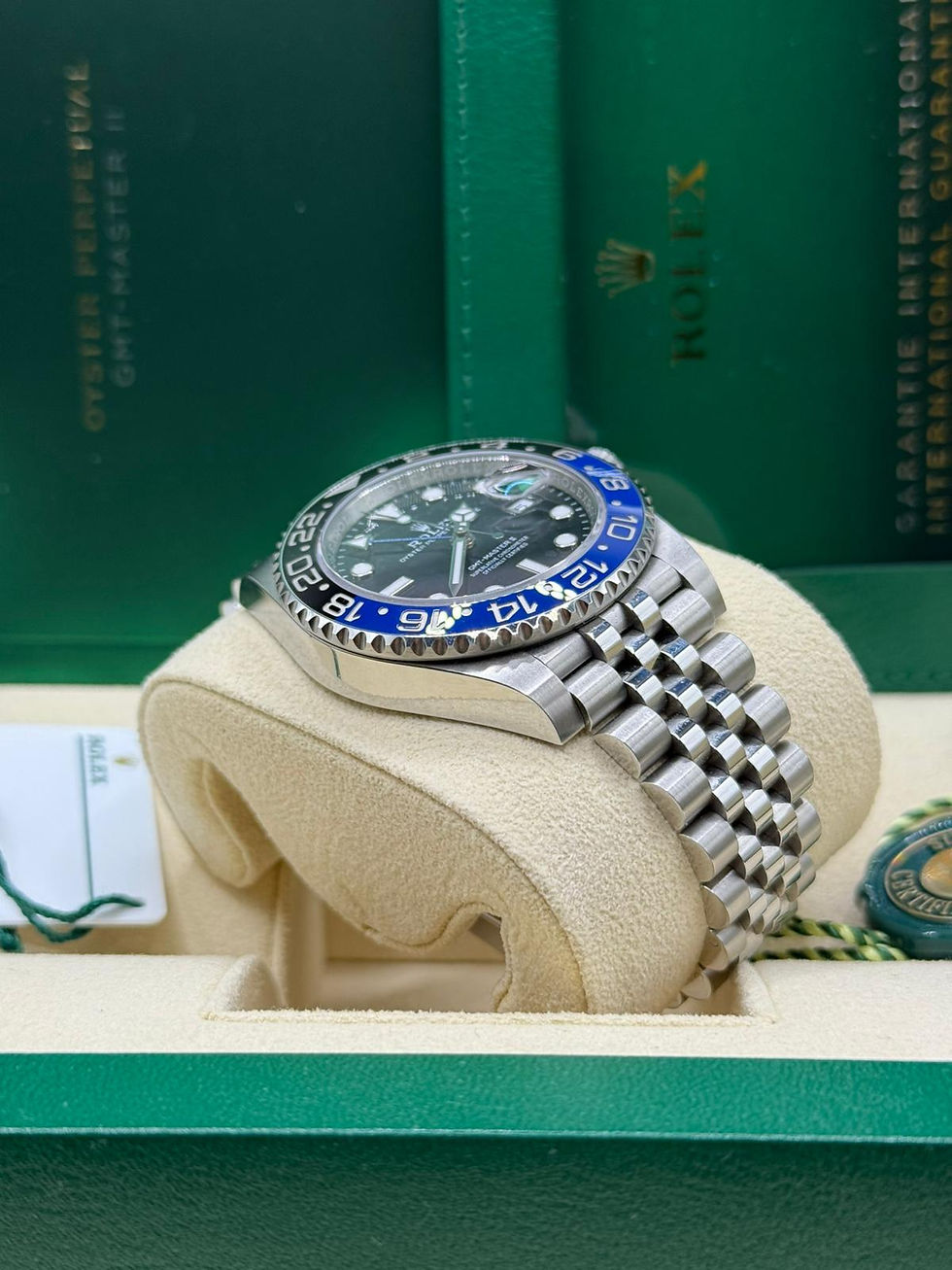 Thumbnail: Rolex GMT-Master II 126710BLNR Batgirl Full Set 2023 DE