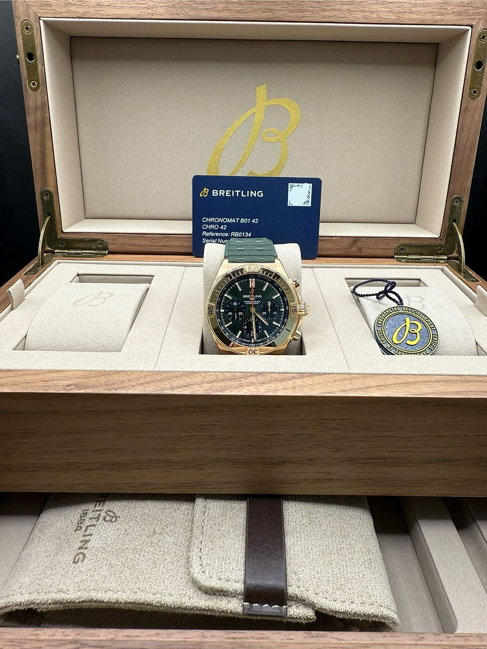 Thumbnail: Breitling Chronomat 42 Roségold RB0134 B01 2025 DE Full Set