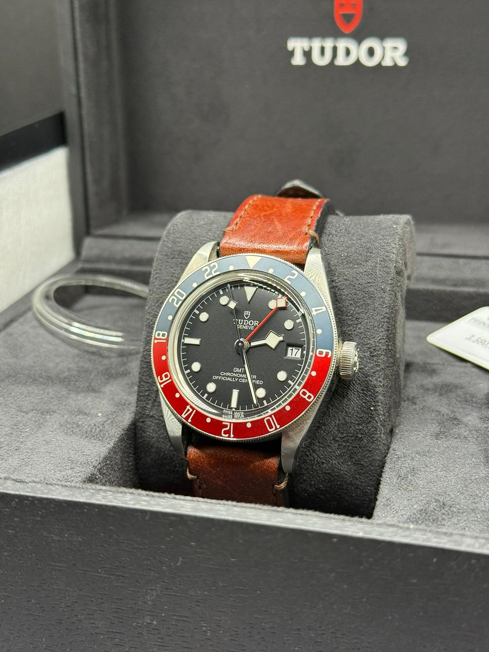 Thumbnail: Tudor Black Bay GMT 79830RB Pepsi Full Set 2022 DE