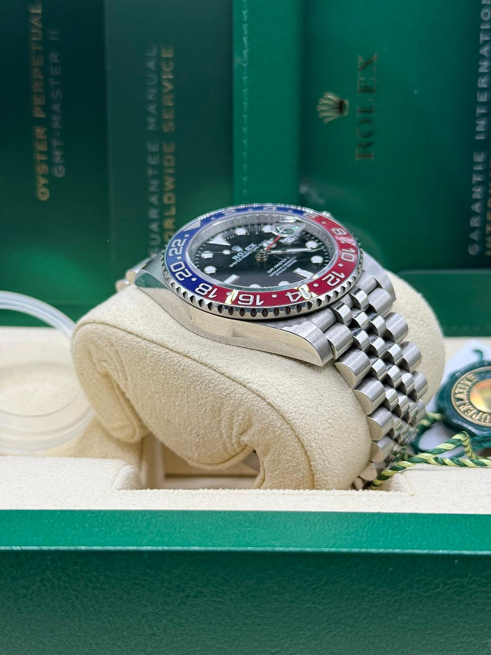 Thumbnail: Rolex GMT-Master II 126710BLRO Pepsi Full Set 2022 DE