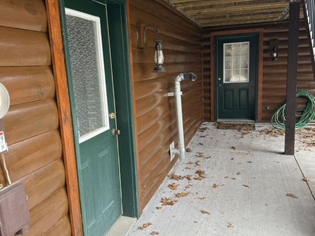 log cabin repair, rotten logs