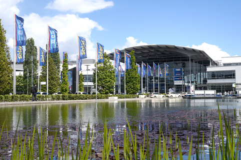 intersolar europe 2021 entrance.jpeg