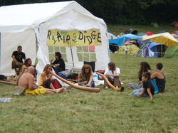 164080_162586677123101_4554243_n